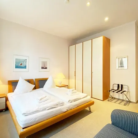 Apartment Ferienwohnung Rossini In Der Sirene *