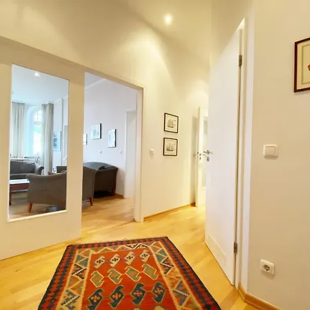 Ferienwohnung Rossini In Der Sirene Binz