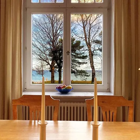 Apartment Ferienwohnung Rossini In Der Sirene Binz